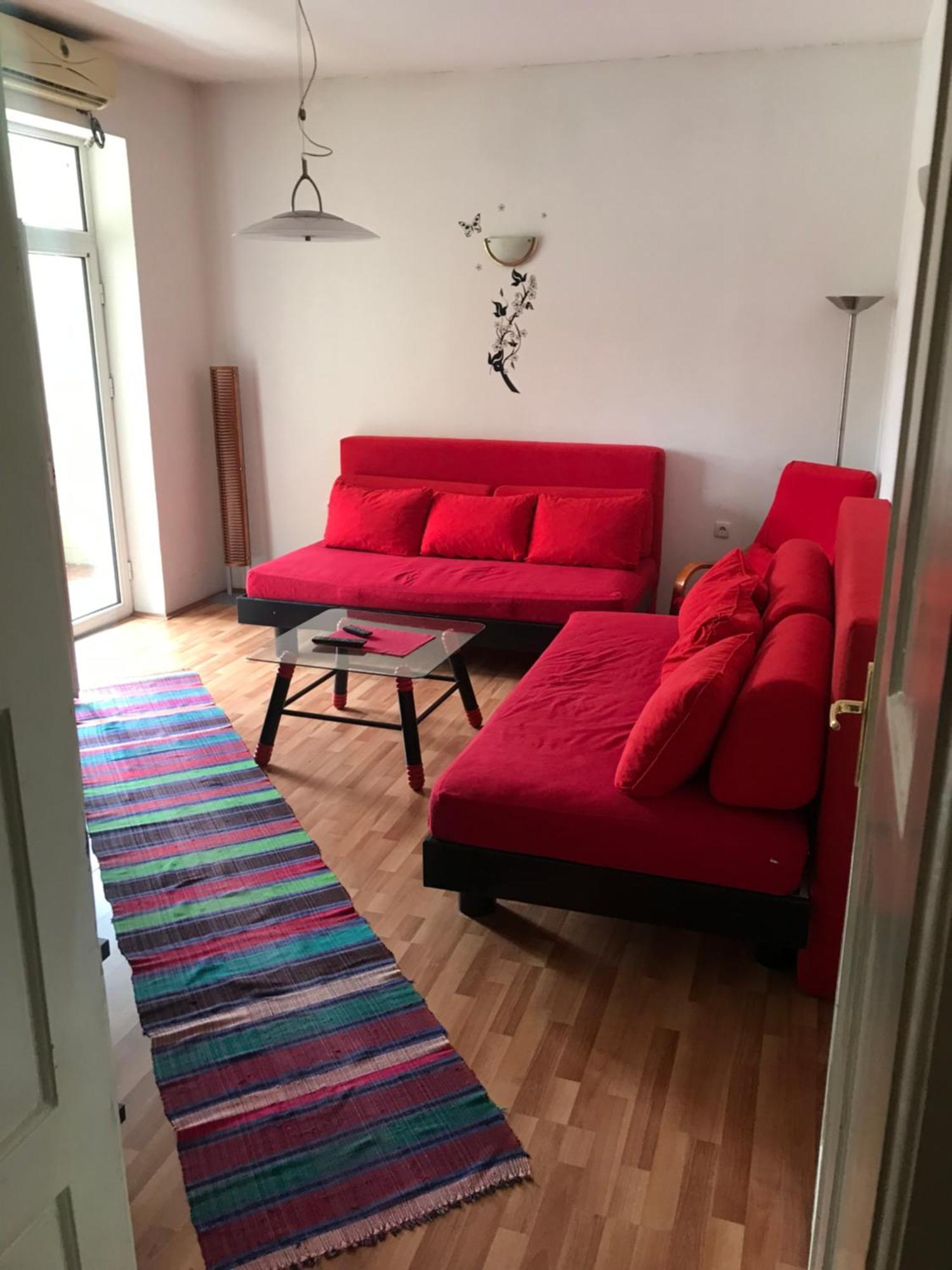 Apartament Čačak エクステリア 写真