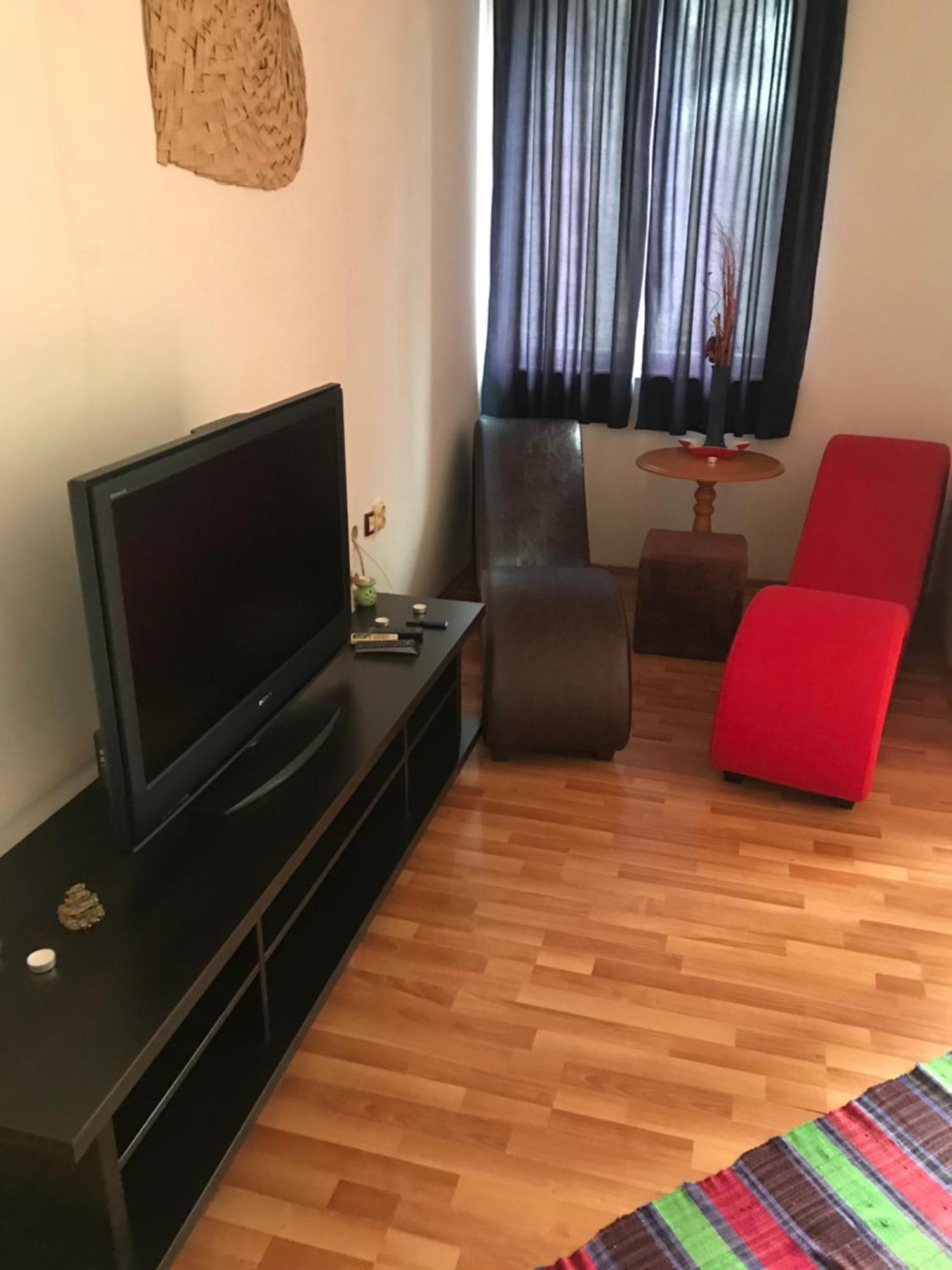 Apartament Čačak エクステリア 写真