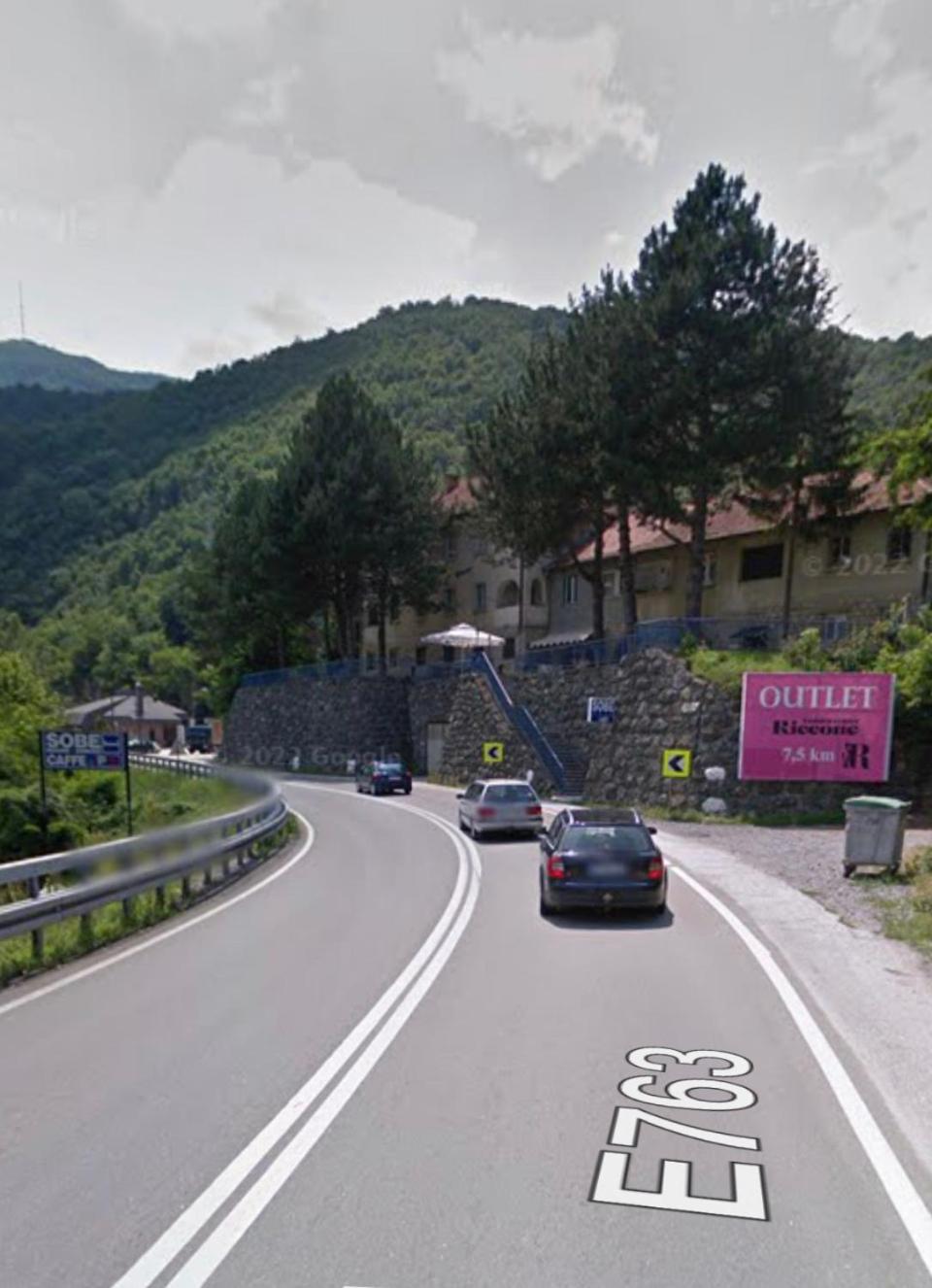 Apartament Čačak エクステリア 写真