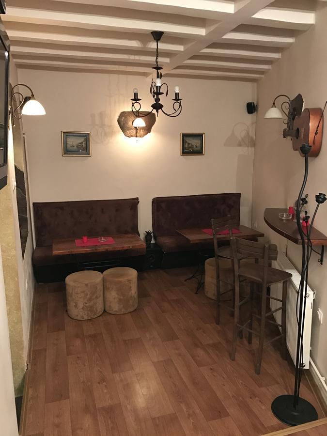 Apartament Čačak エクステリア 写真